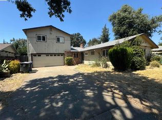 2736 Los Amigos Dr, Rancho Cordova, CA 95670