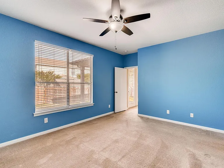 6607 Shadden Oaks — Photo 16