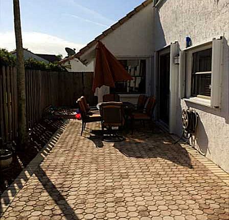 3rd image of 2905 W Aviary Dr