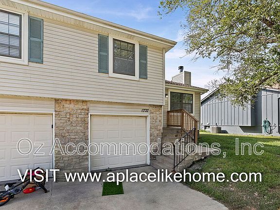 3rd image of 1727 W Spruce St