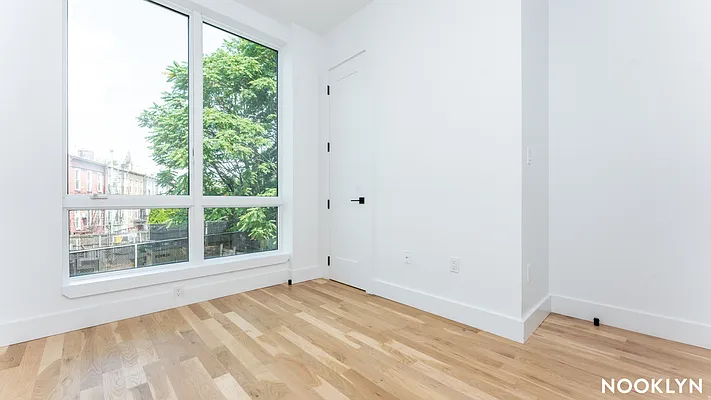 Rented by Nooklyn NYC LLC | media 16