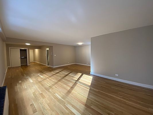 3rd image of 160 E 88th St Floor 5