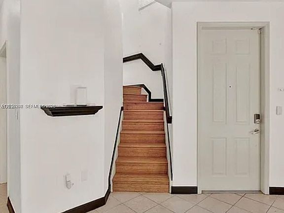 5th image of 10902 NW 79th St #10902