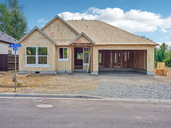 669 NW 31st St, Battle Ground, WA 98604