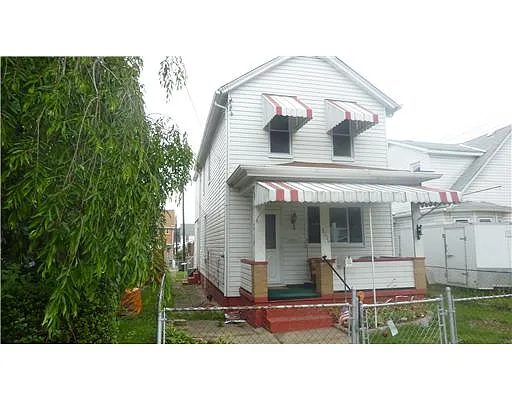 3006 Norland St photo 1