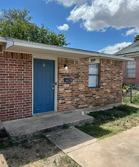 804 Florence Rd #B — Photo 2