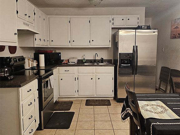 5th image of 2102 Wimberly Dr