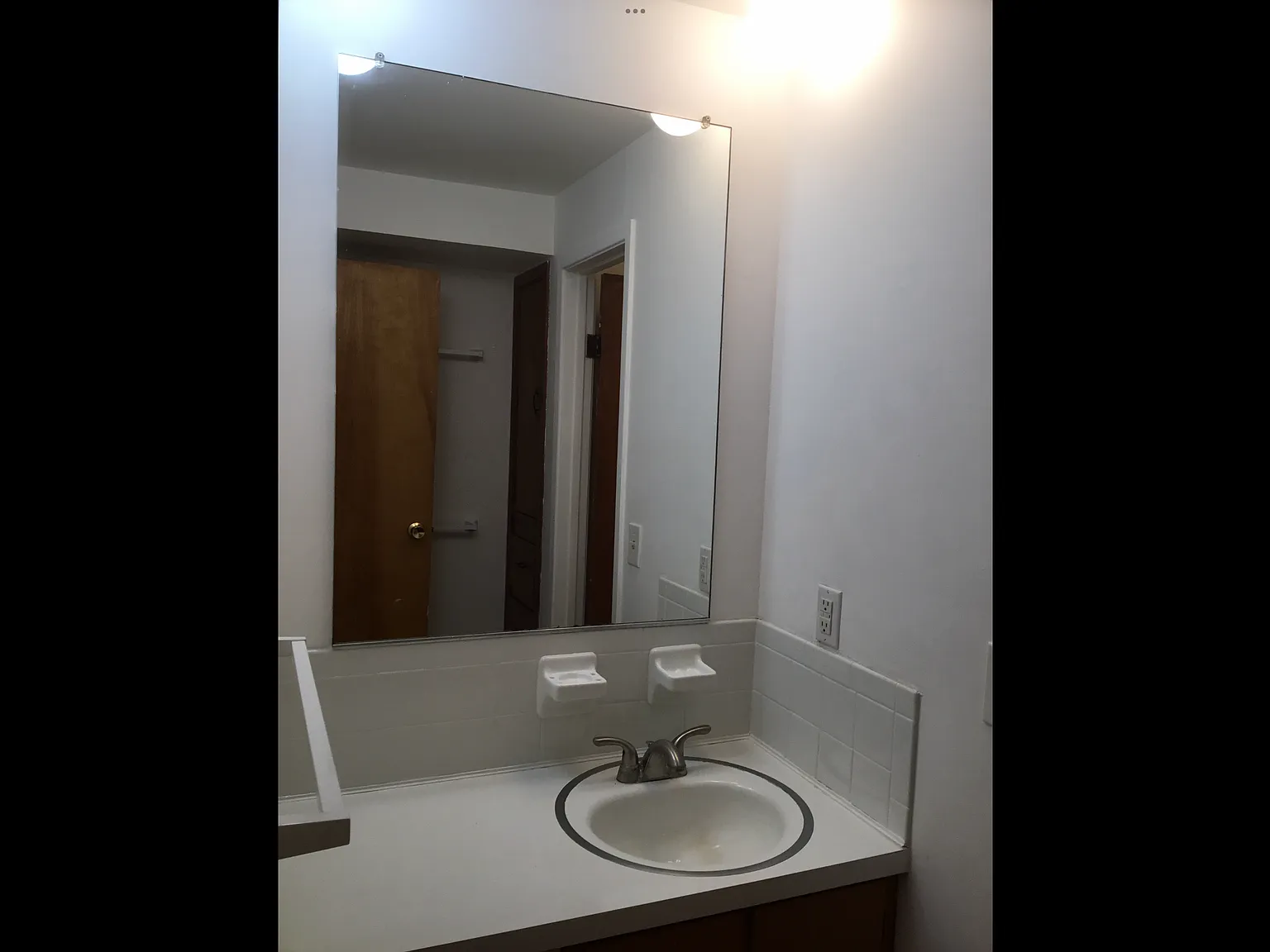 2 bed, 850 sqft, $1,100 — Photo 2