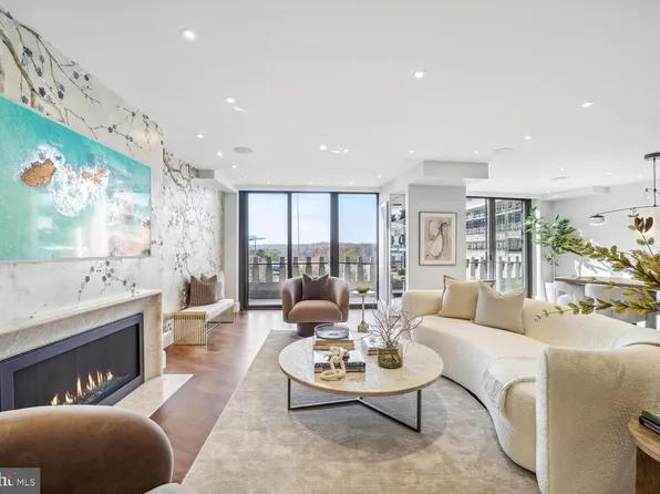 700 New Hampshire Ave NW #720/721, Washington, DC 20037