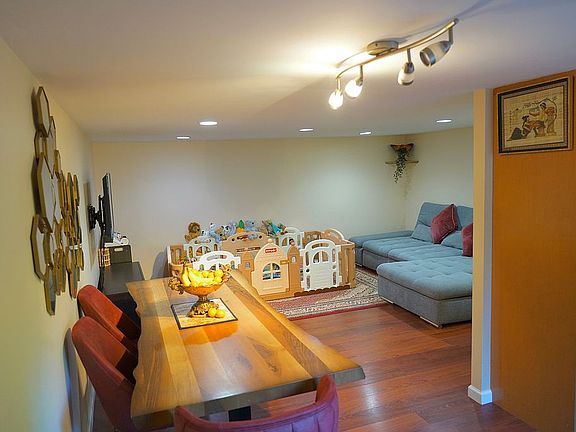 2nd image of 31 Edwards St APT T