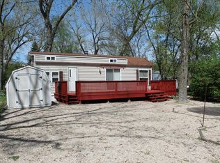 140 Dogwood Ln, Wilmington, IL 60481