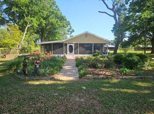 4740 NW 10th St, Bell, FL 32619