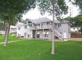 1754 Shorewood Ln, Mound, MN 55364