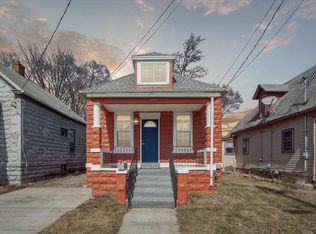 210 Riverside St, Janesville, WI 53548