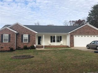 1000 Mays Ct, Gastonia, NC 28054