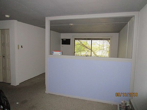 3rd image of 17745 Rosewood Dr APT 4C
