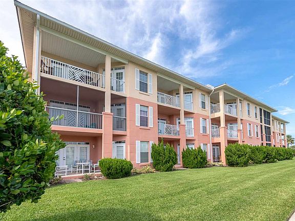 2nd image of 225 Atlantis Cir Unit 306