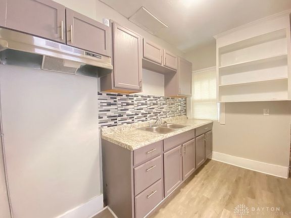 5th image of 2411 N Main St #2409 & 2411
