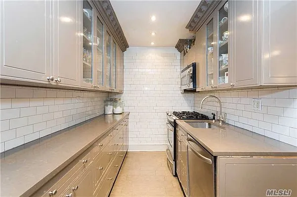 Sold by Exit Kingdom Realty | media 38