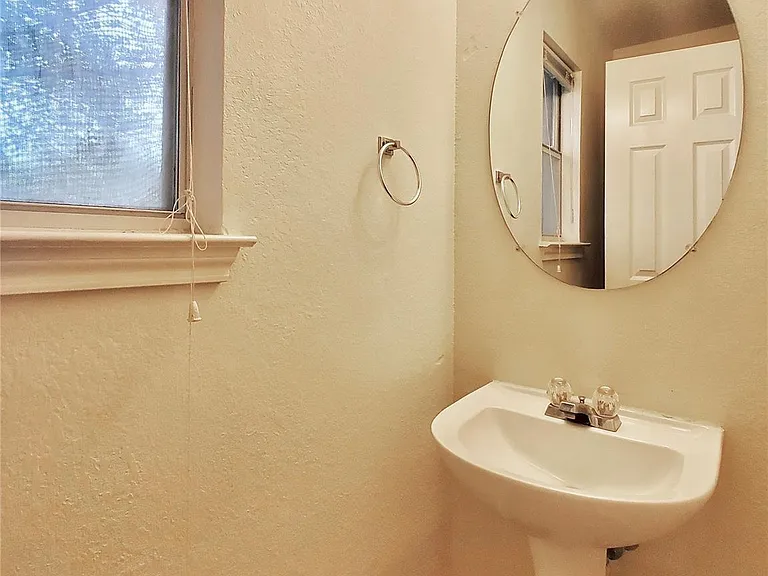 16715 Tomcat Dr — Photo 5