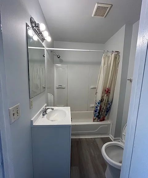 2423 N Madison St #C — Photo 5