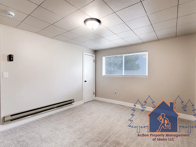 1013 W Willow Ave — Photo 22