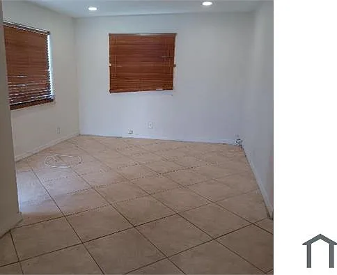 3 bed, 1050 sqft, $3,100 — Photo 3