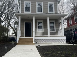 1971 Lufberry St, Rahway, NJ 07065