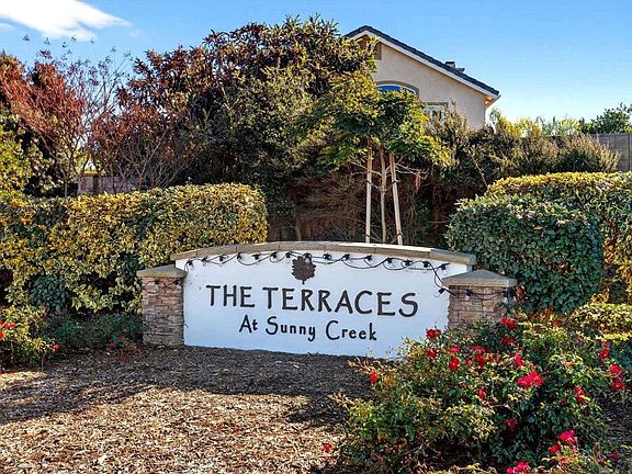 3rd image of 5531 Foxtail Loop