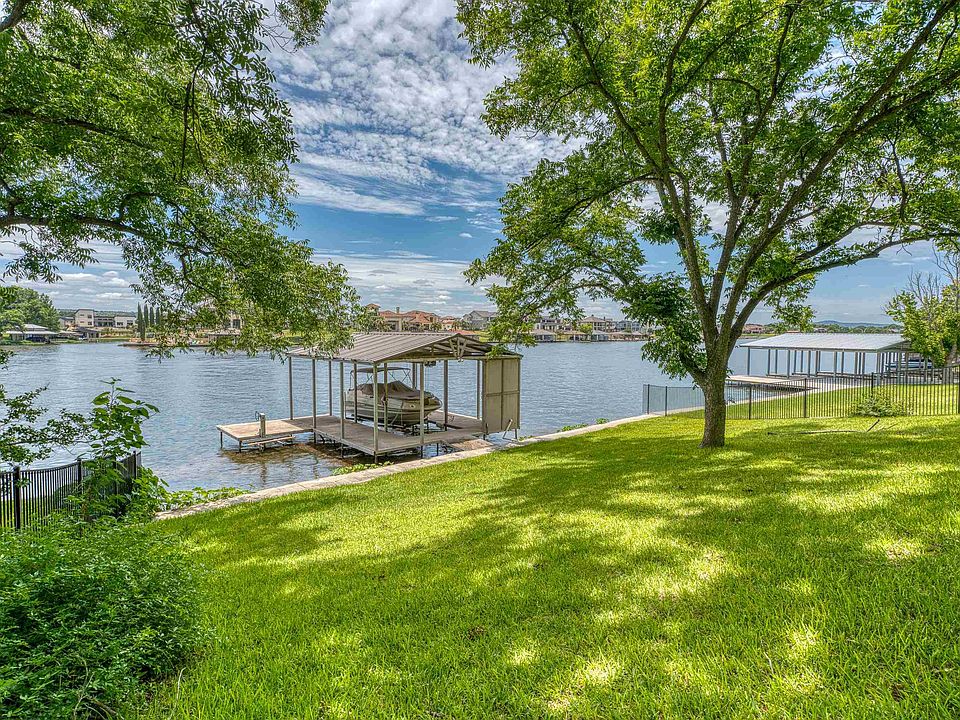 1st image of 1524 williams lakeshore