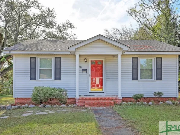 2211 Hawthorne Street, Savannah, GA 31404