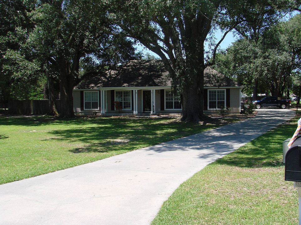 1st image of 4299 Shadowwood Dr