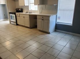 7703 Doe Run, Orlando, FL