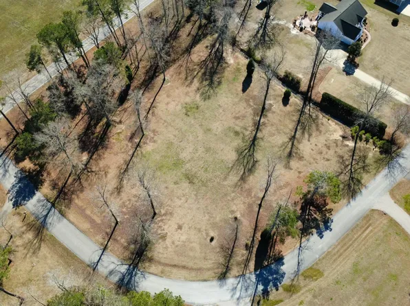 18 Teach'S Cove Road, Bath, NC 27808
