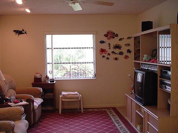 FAMILY ROOM OFF KITCHEN