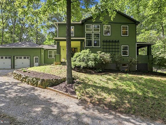 2nd image of 39400 Crooked Bridge Ln