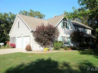 1587 Sweetwater Bnd, Metamora, IL 61548