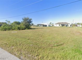 1902 NW 19th Ave, Cape Coral, FL 33993