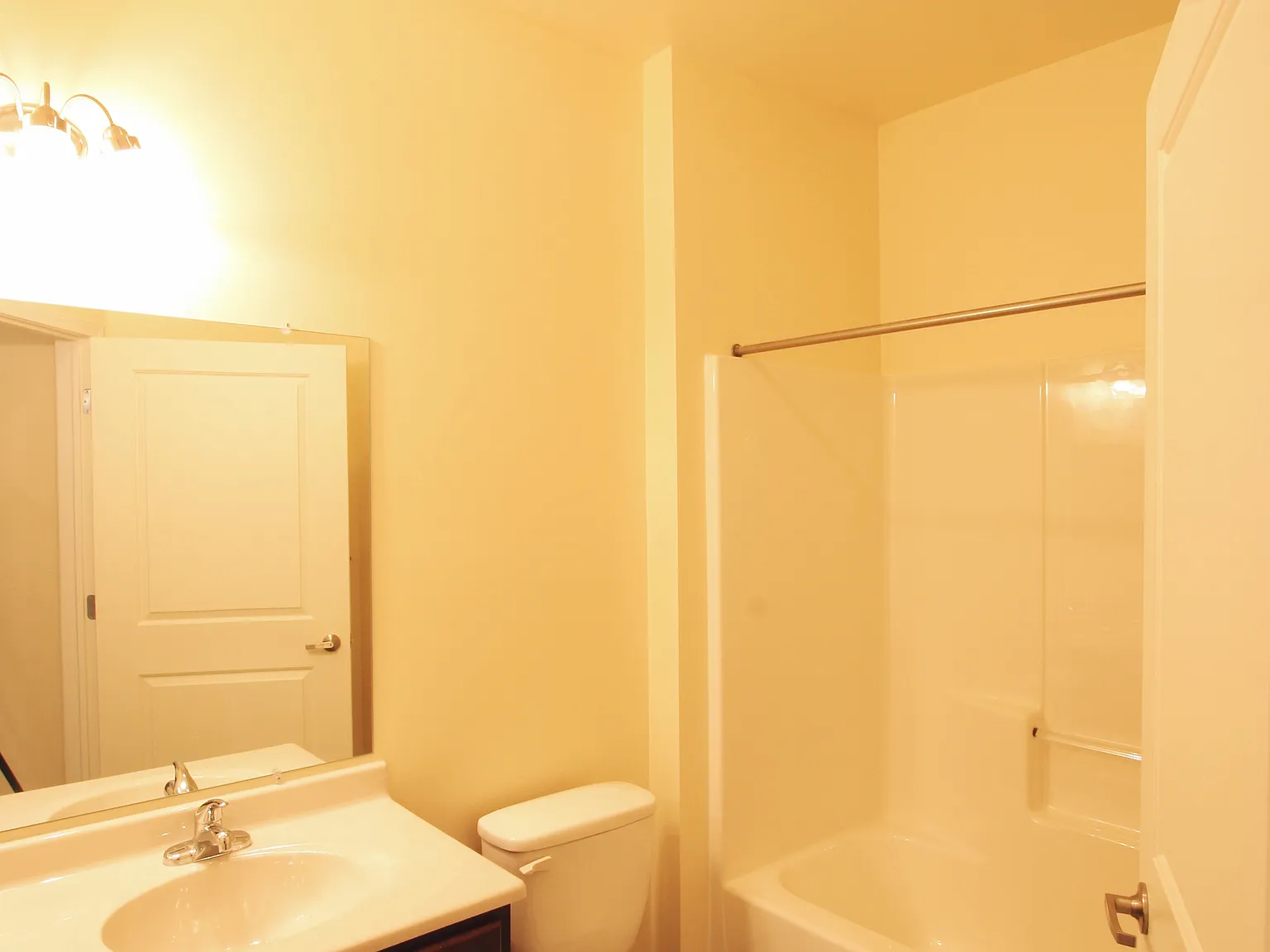 The Village at Rivers Edge Apartments — Photo 4