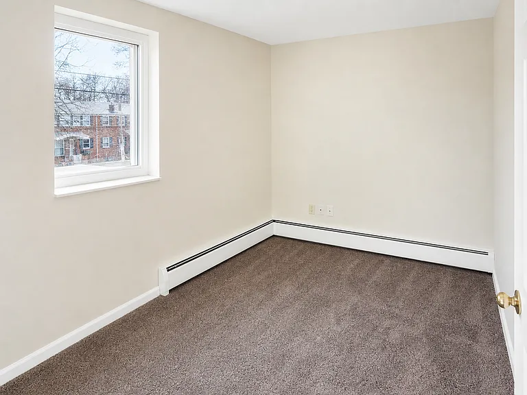 284 Moon Clinton Rd — Photo 6