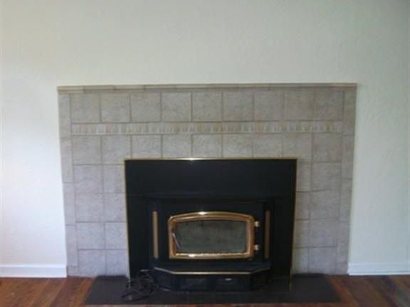 4th image of 3329 Boxwood Dr