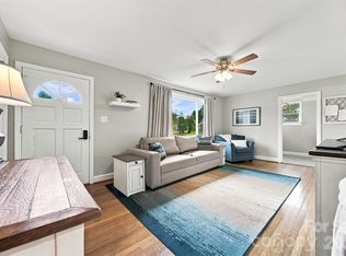 129 33rd St NW, Hickory, NC 28601