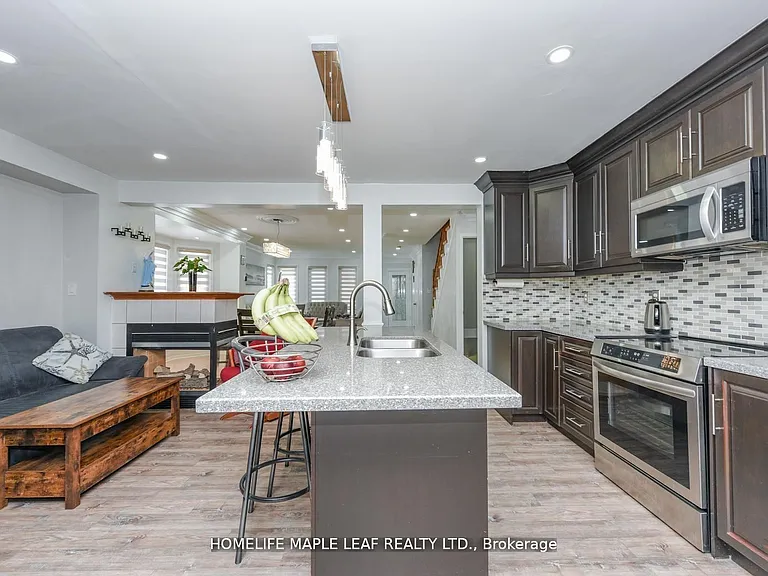 100 Alaskan Summit Ct W — Photo 32