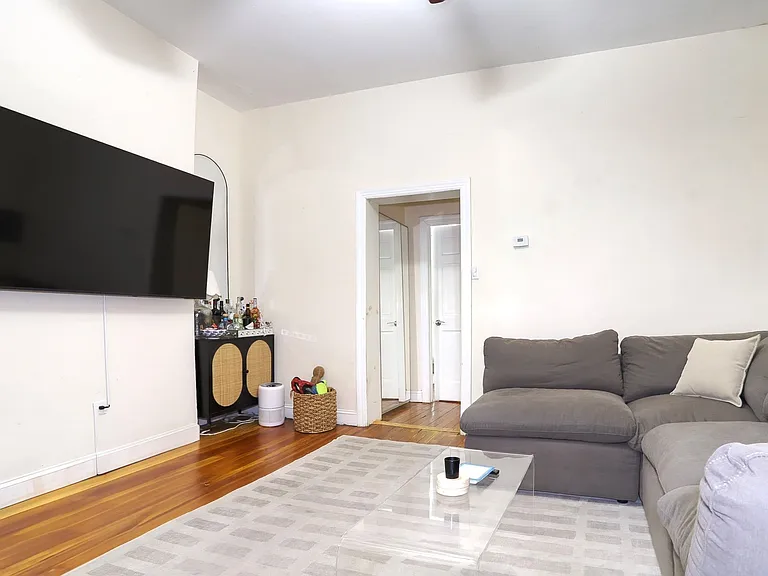 110 Garden St #2 — Photo 9