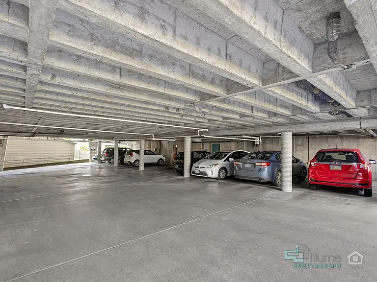 908 SW Gaines St #31 — Photo 27