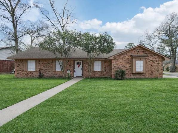 100 Montrose Cir, Conroe, TX 77301