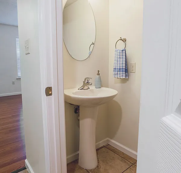 21 Red Cedar Ln #21 — Photo 5