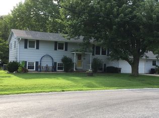 3235 Sharon Dr, Decatur, IL 62521