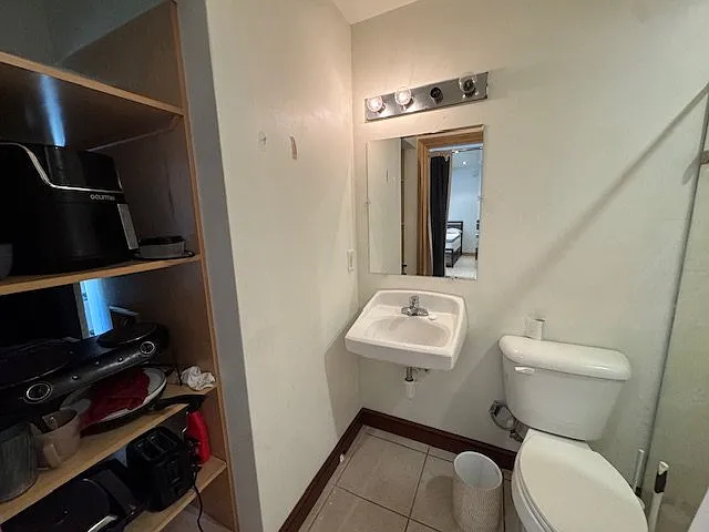 322 1/2 Puritan Rd #1 — Photo 7