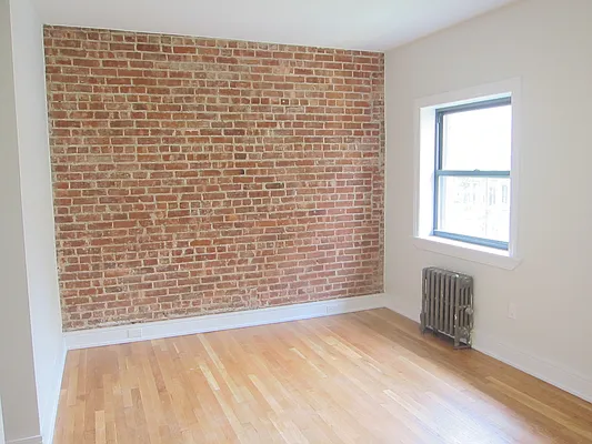 Rented by Luxor Homes & Investment Realty | media 17